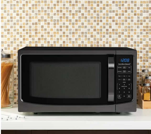Hamilton beach best sale black microwave